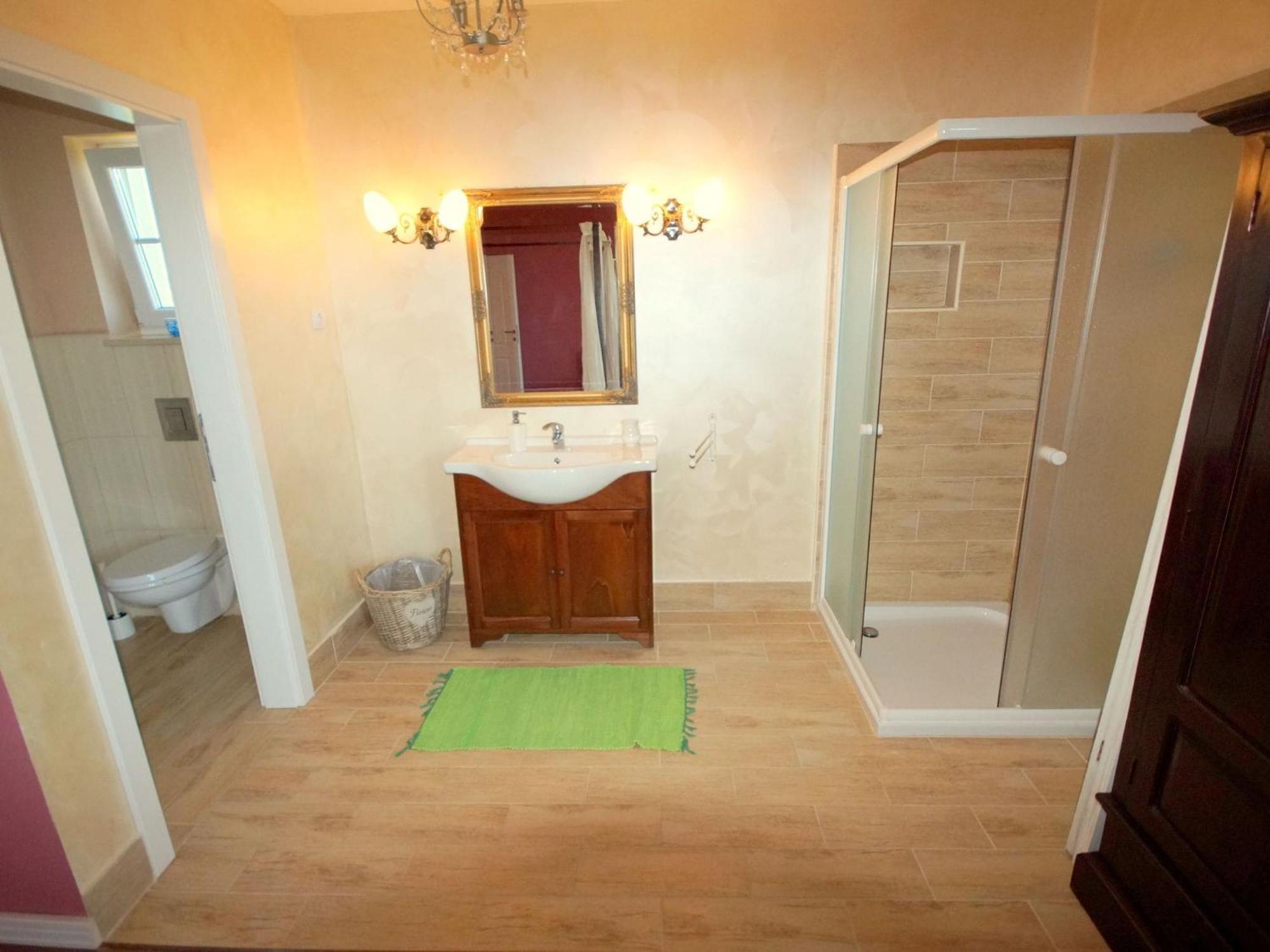 Lovely Villa With Pool, Wellness And Fenced Garden Rakalj Exterior photo
